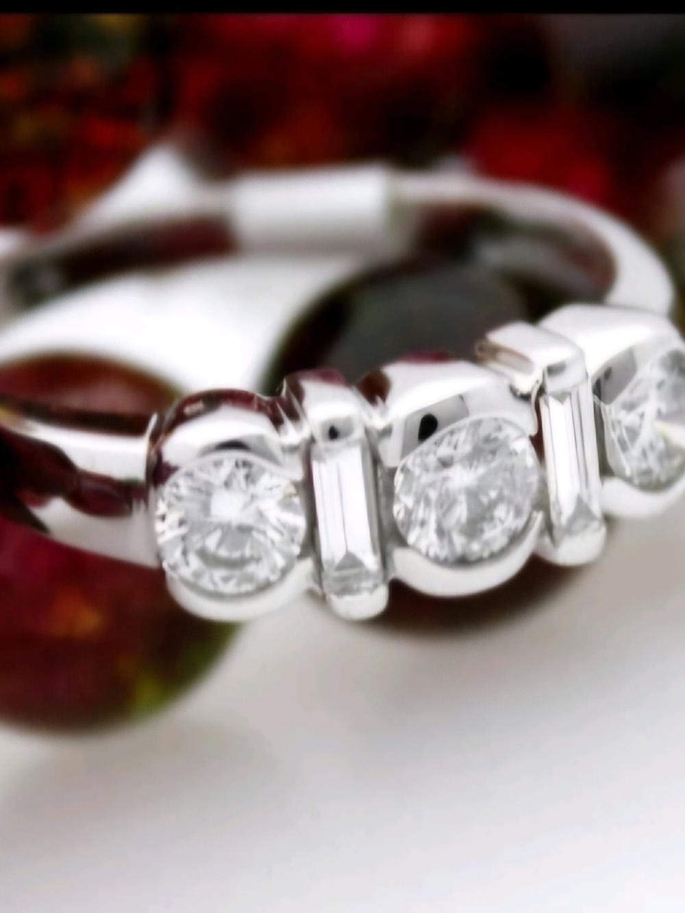 Gorgeous 14k Estate Designer White Gold Vintage Diamond Ring Size 6